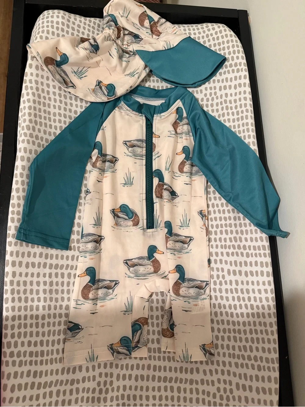 Duck-Print Teal & Cream Kids Rashguard Swimsuit with Sun Hat